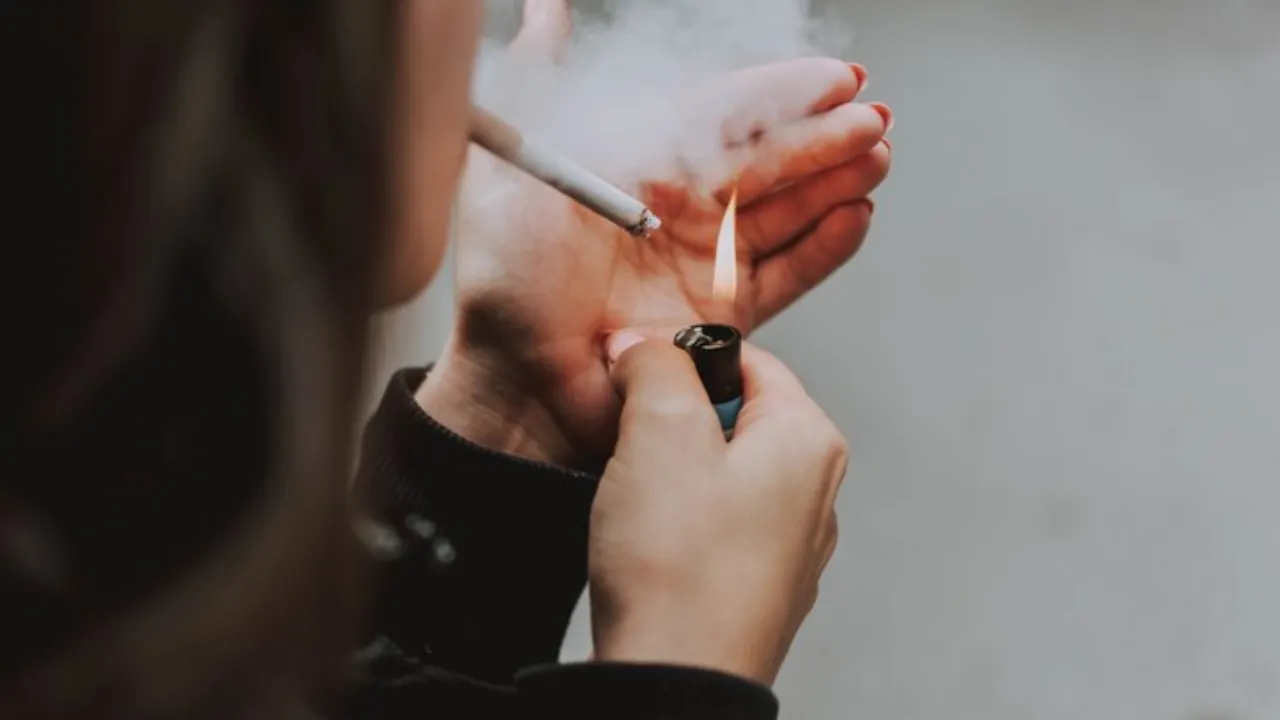 smoking (Freepik)
