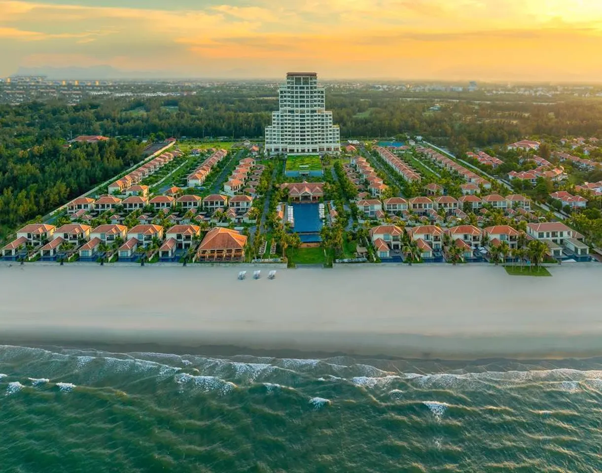 Fusion Resort  Villas Da Nang