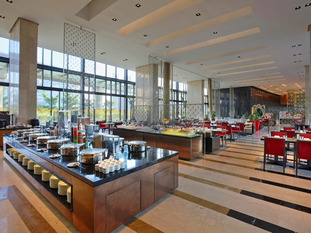 The Square - Novotel Kolkata Hotel  Residences