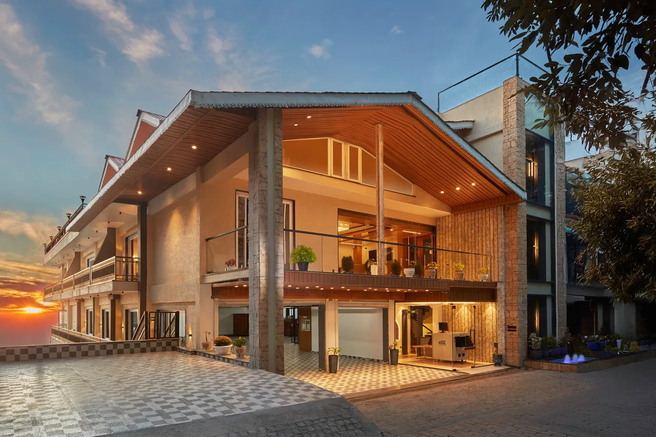 Facade WH NATRAJ