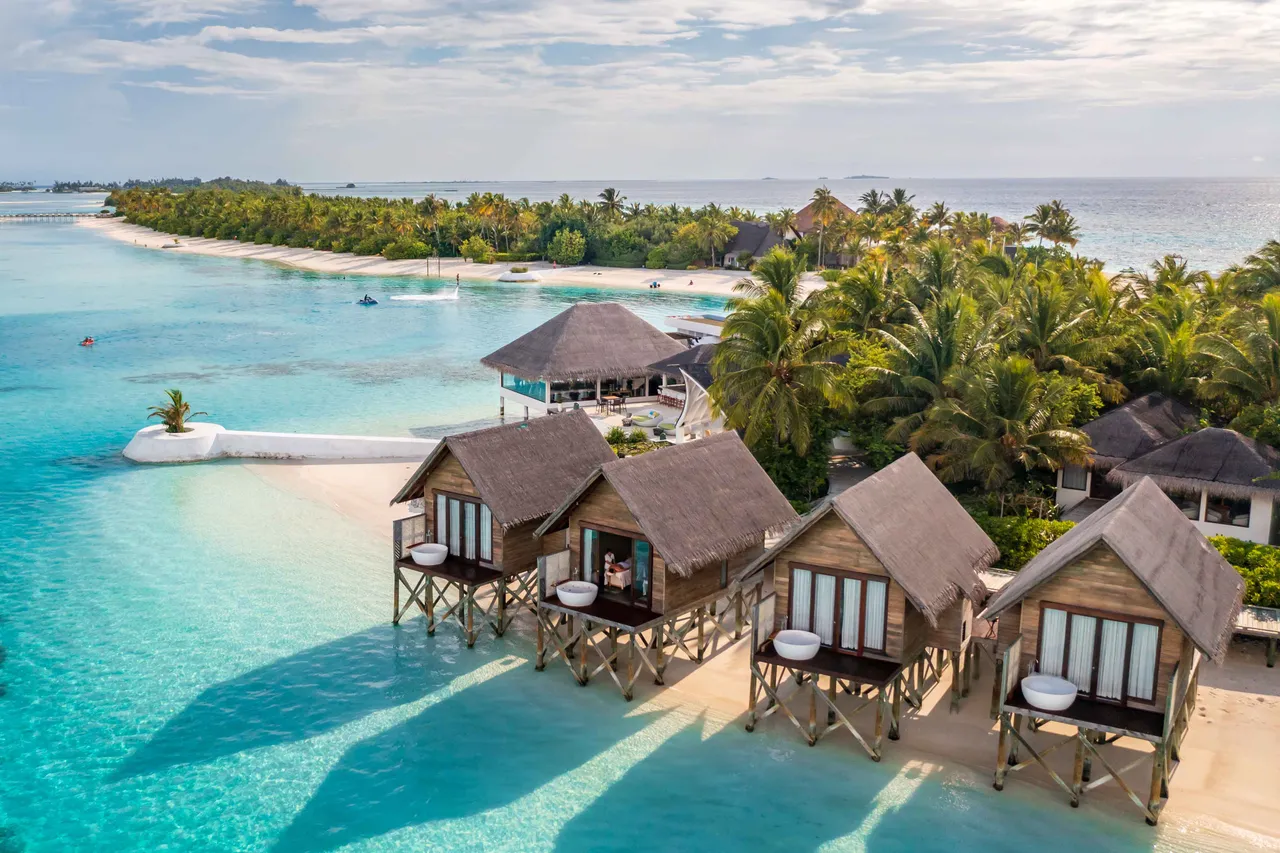 OZEN LIFE MAADHOO - Aerial Treatment Rooms 2