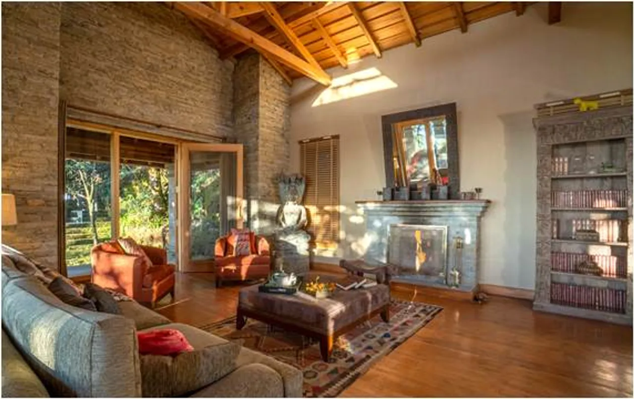 Discover the Rhododendron trail experience at Mary Budden Estate~