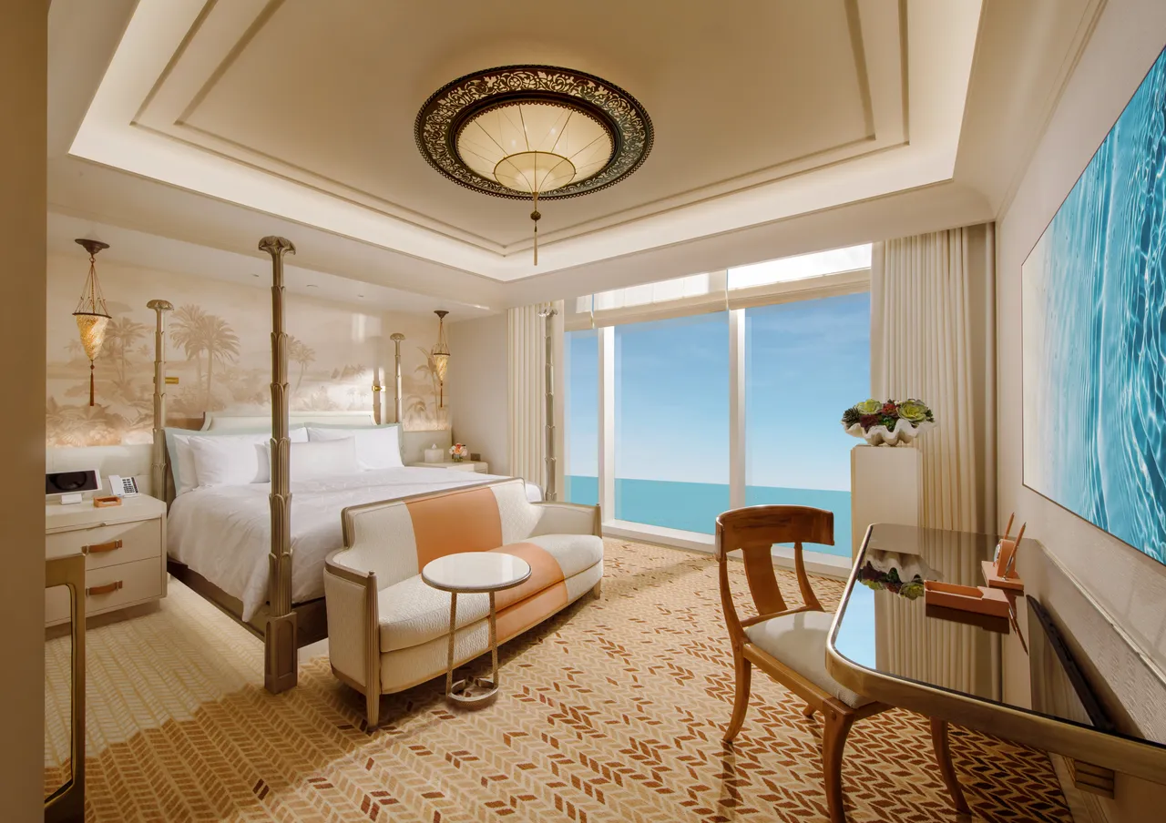 02 Wynn Al Marjan Island Resort King-Room