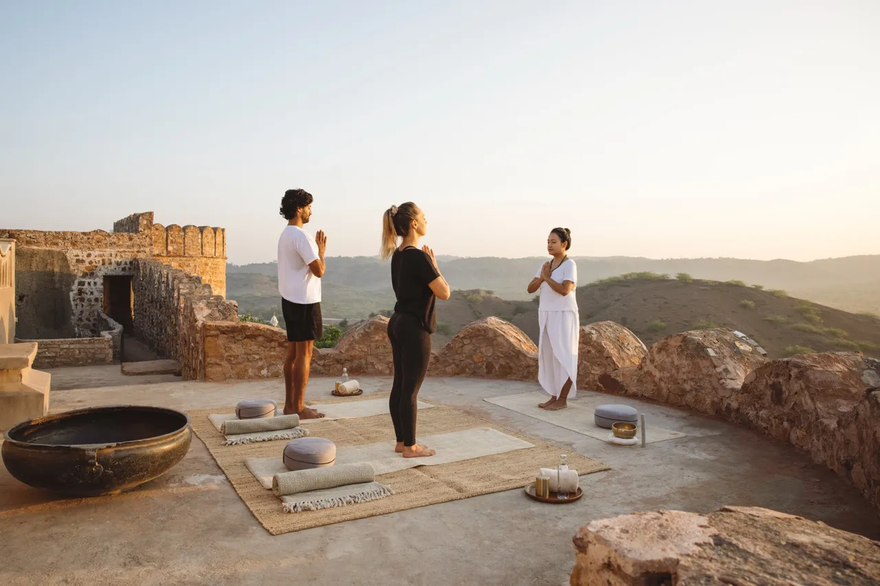 Sunrise Yoga at Fort Wall - Six Senses Fort Barwara