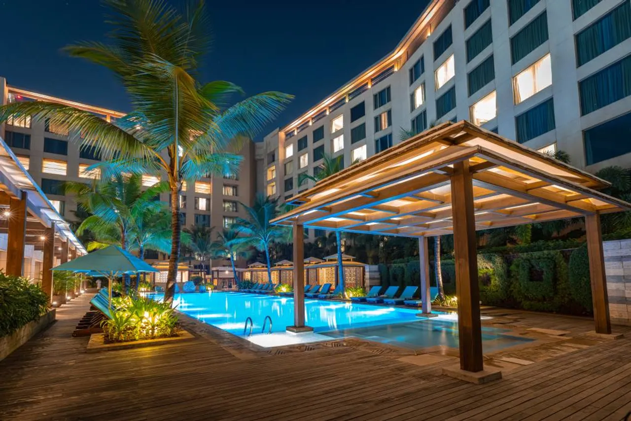 Pool - JW Marriott Mumbai Sahar