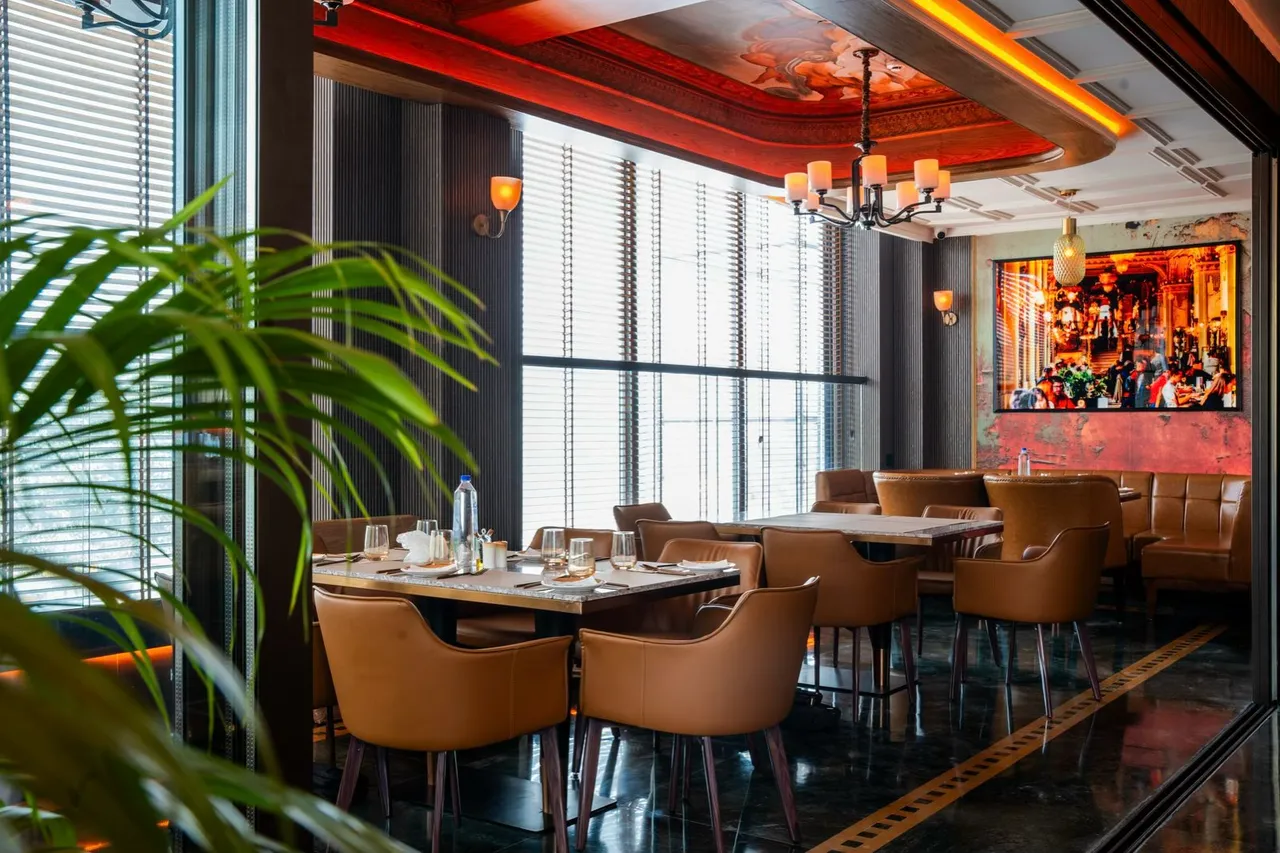 Porche  A Luxury Dining Bar Experience