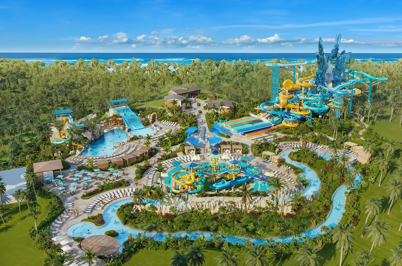 NCL - Great Stirrup Cay waterparkaerial