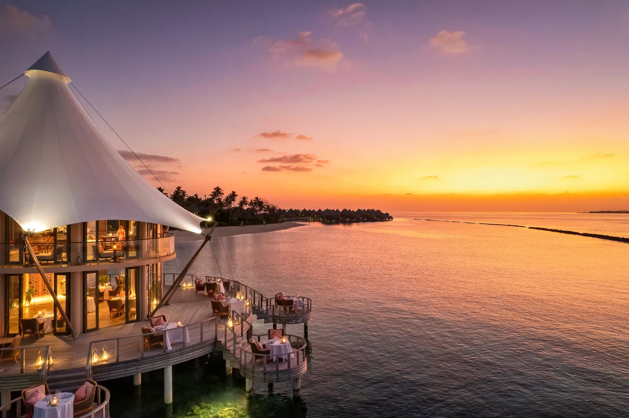 TNM - Zeytoun Restaurant & Lounge at Sunset