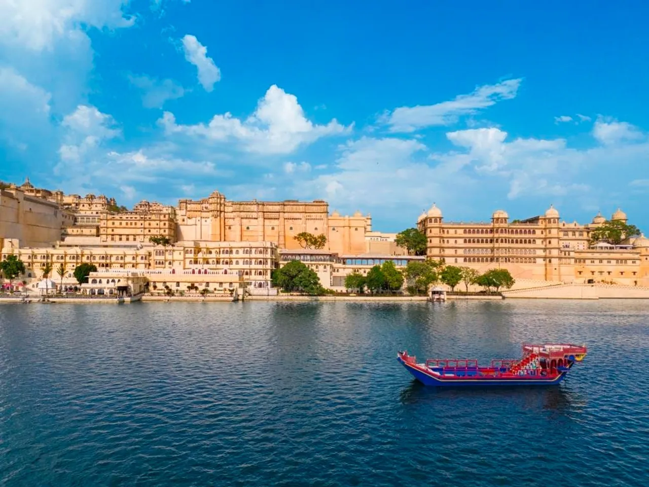 Taj Fateh Prakash Palace, Udaipur