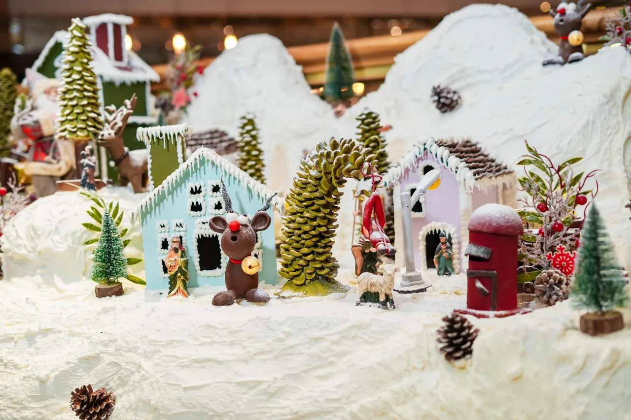 Christmas Tree Lighting 1