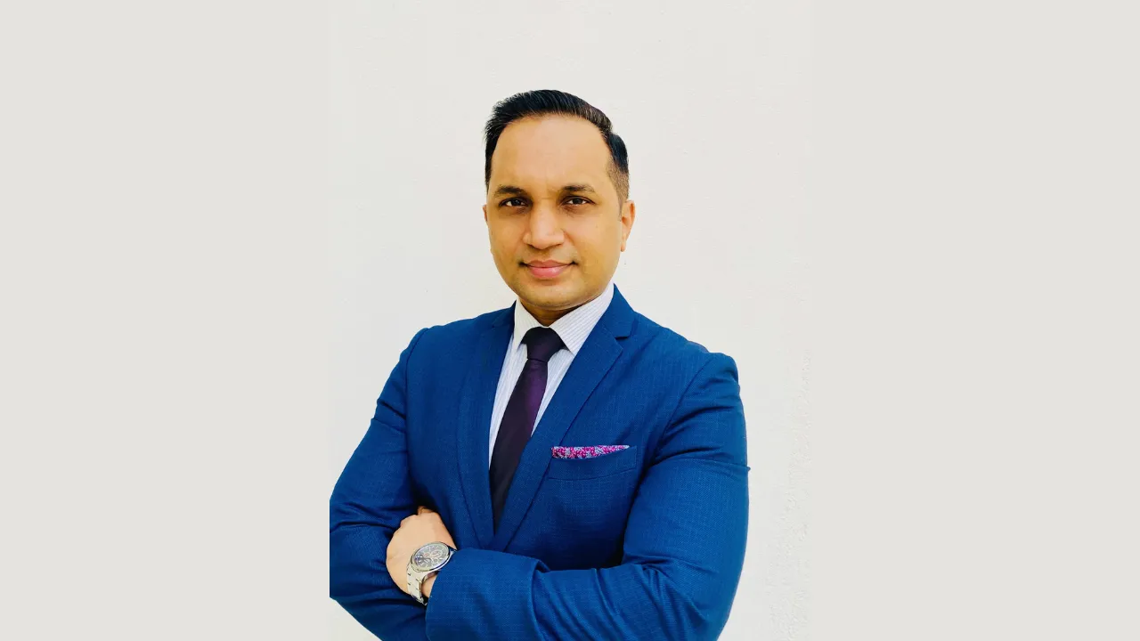 Holiday Inn Express Strengthens Hyderabad  Sandesh Parab hospibuz hospitality lexis