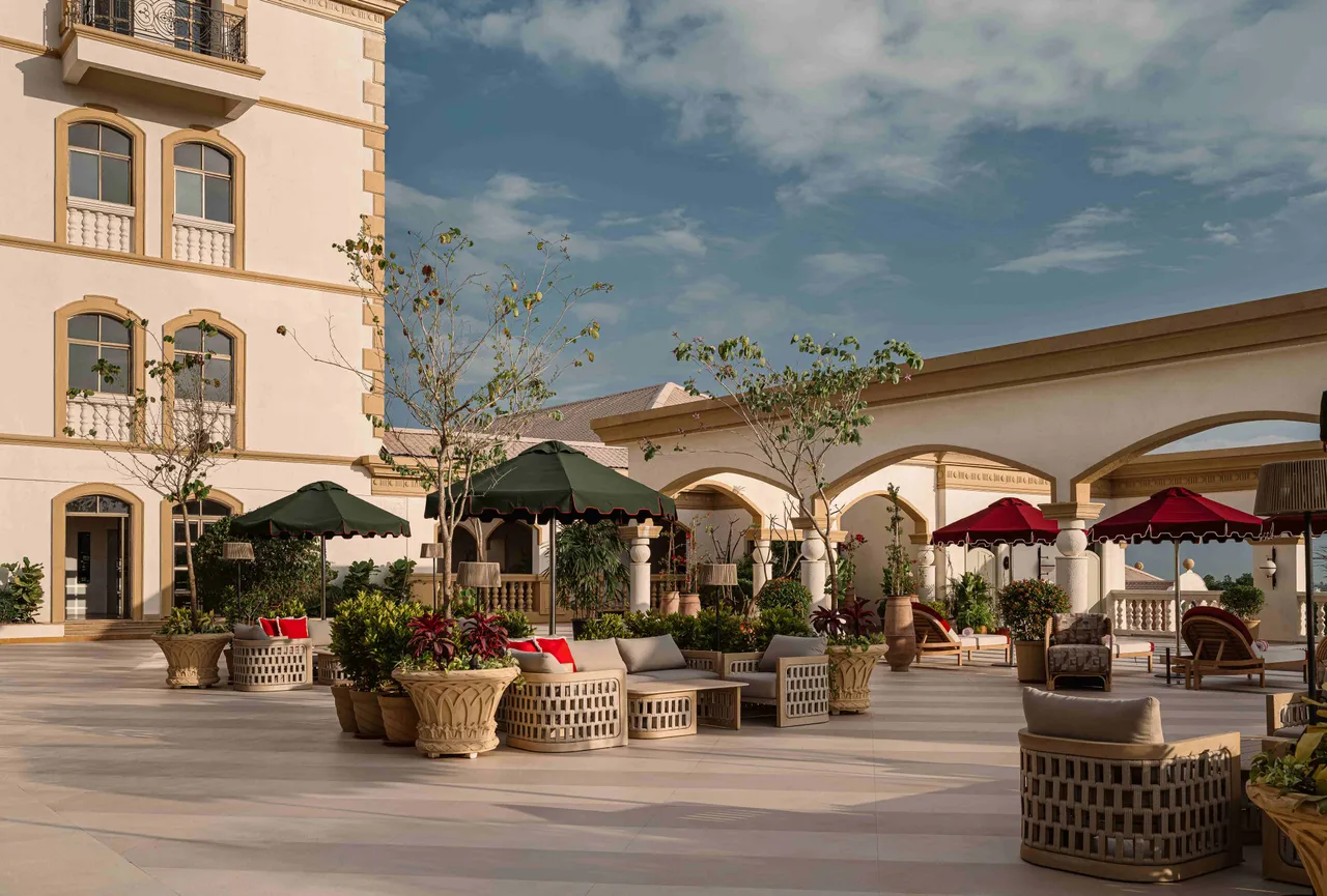 Hotel Irada HummingTree-22