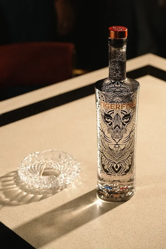 TIGERFIRE Bottle Shot (1)