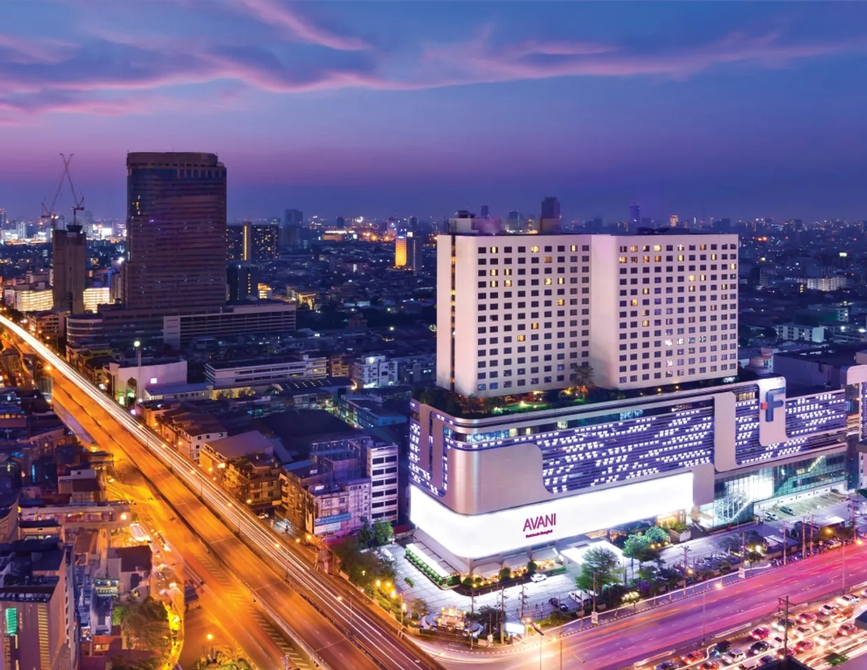 551447-Avani_Ratchada_Bangkok_Hotel_Exterior-9fb096-original-1725189041 (1)