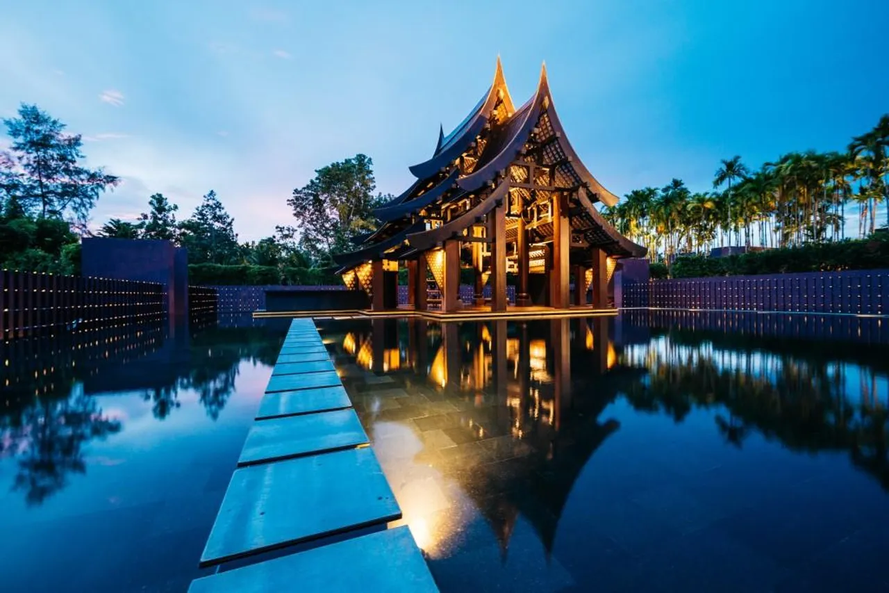 Sala Srichan  Phulay Bay