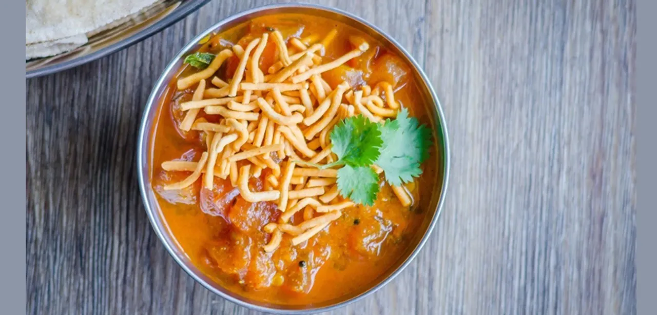 Relish the authentic taste of Kathiawar at the Kathiyawadi Food Festival, Novotel Mumbai Juhu Beach