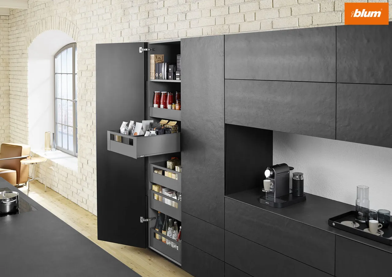 Blum SPACE TOWER