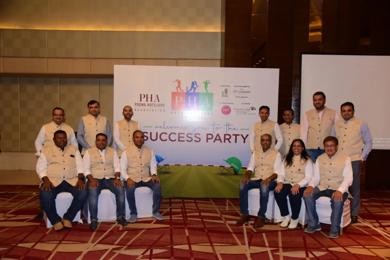 Team IIHM upsets Hyatt Regency in finals to lift the PHAPL.5 Cup.