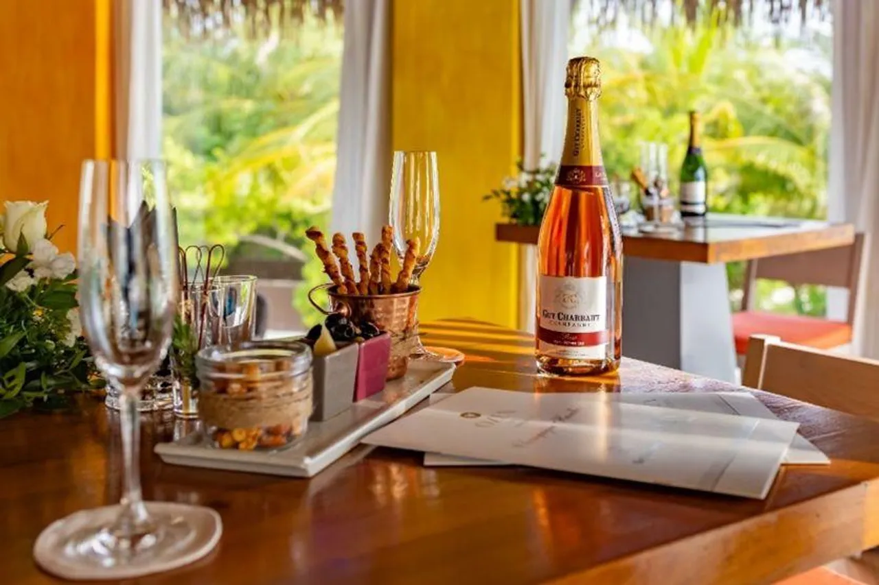  Enriching Wine Experiences With Atmosphere Core