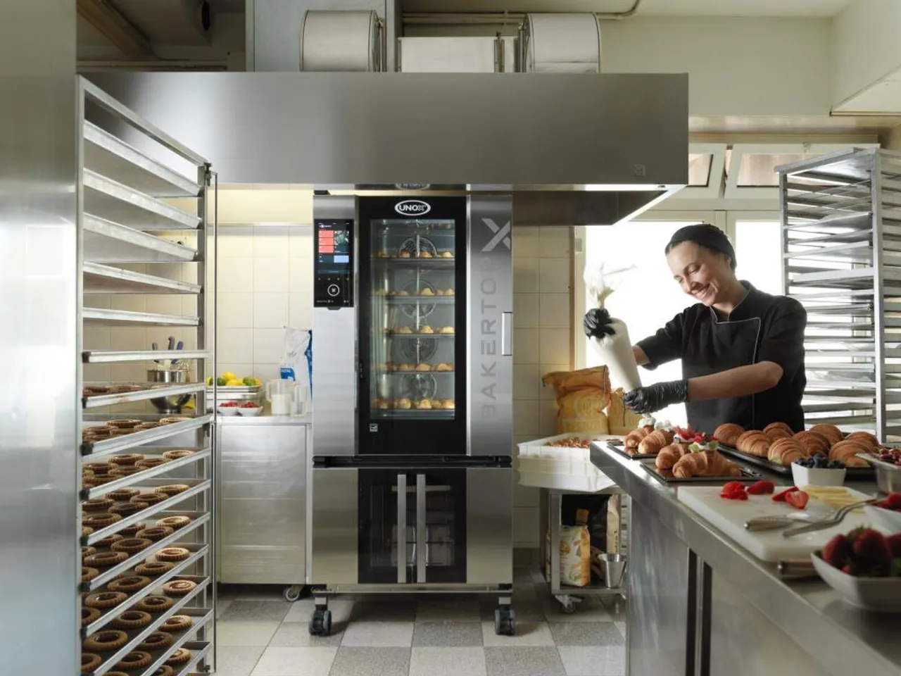 UNOX Launches the Most Advanced Combi Ovens Ever