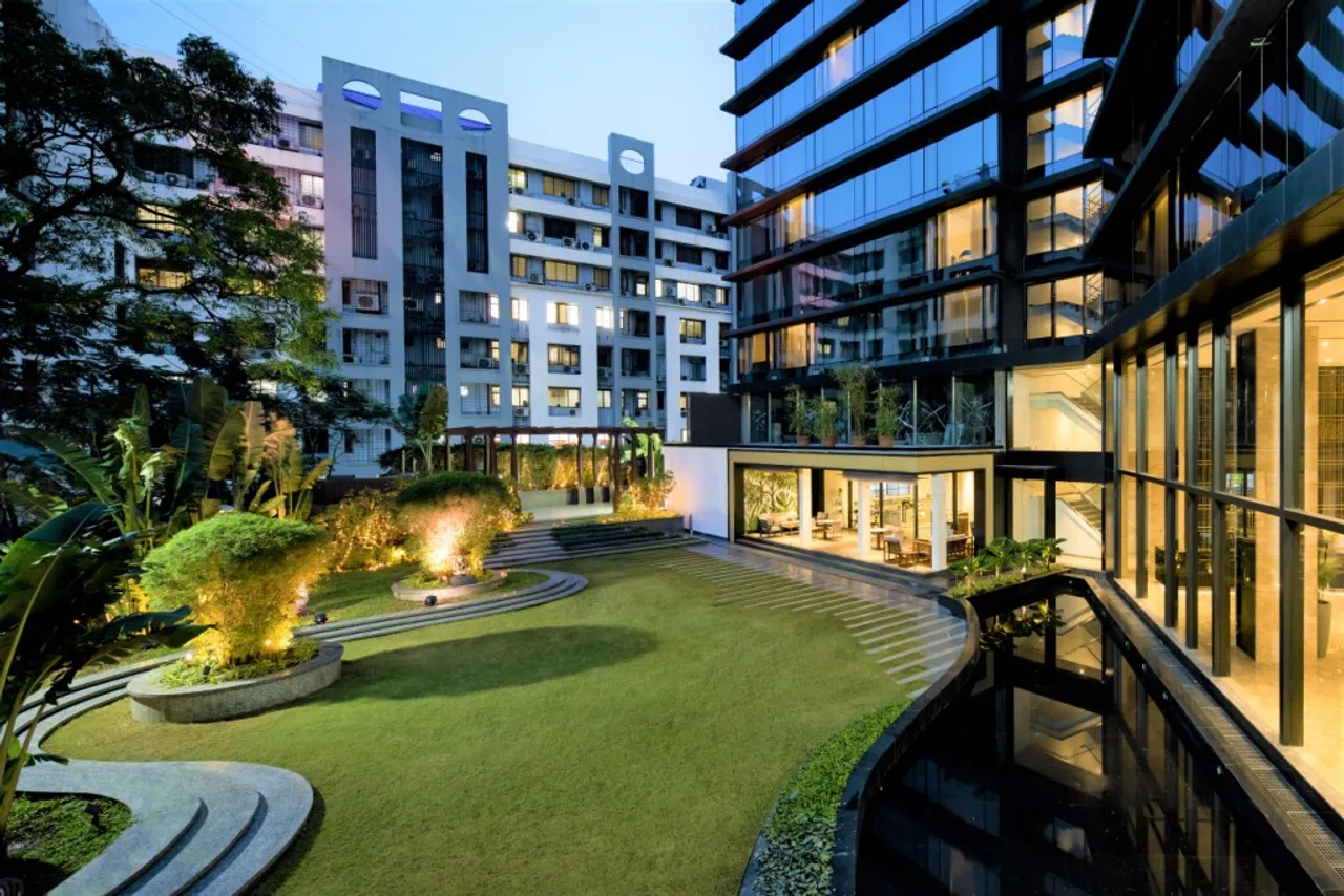 Unleash Your Artistic Spirit at Radisson Blu' Mumbai International Airport's 'The Community' - Art Edition