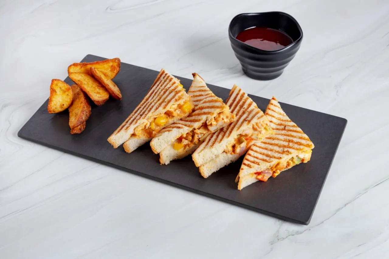 Keep your date with Anise, Taj Coromandel on Sundays this July!