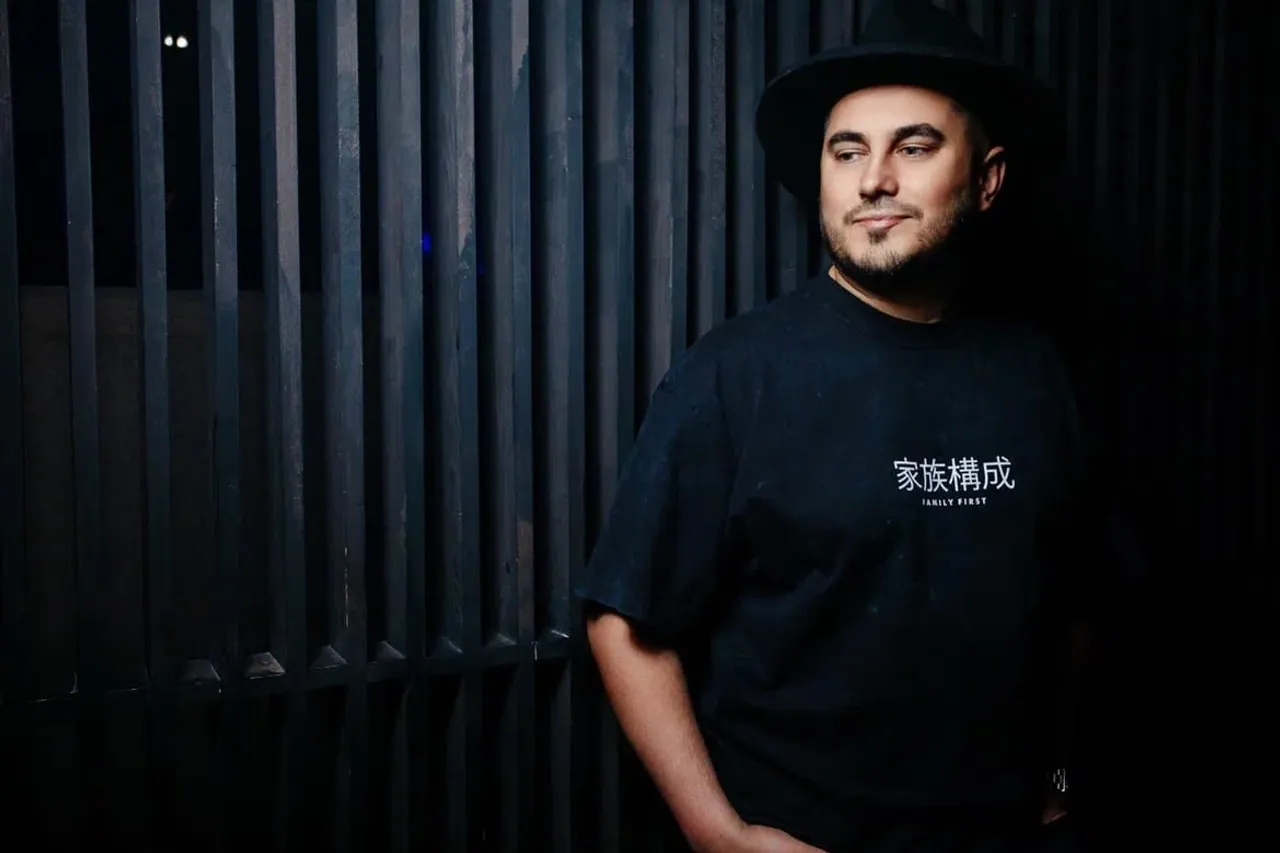 Dance the Night Away with Maxxim's Electrifying Beats at Monkey Bar