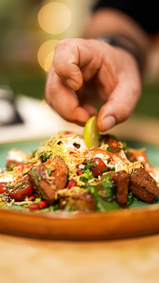 Chef Vicky Ratnani’s Millet Chat Recipe – Godrej Yummiez Millet Patty
