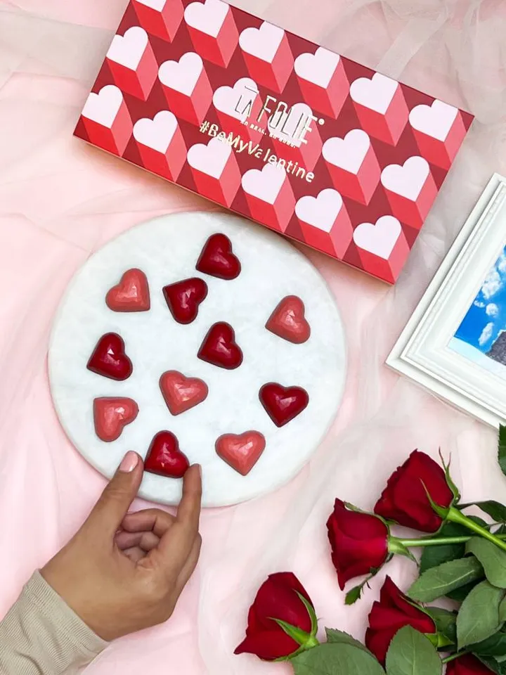 Love is Love: La Folie’s Heartfelt Tribute to All Romantics