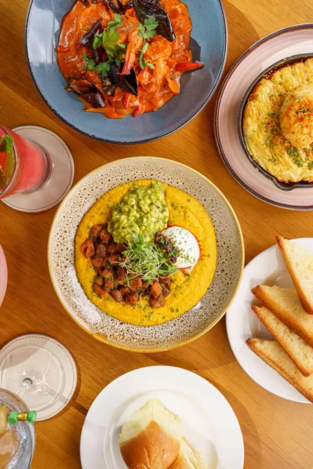 Enjoy Easter at Bastian Bandra and Bastian – At The Top with a Sumptuous Spread