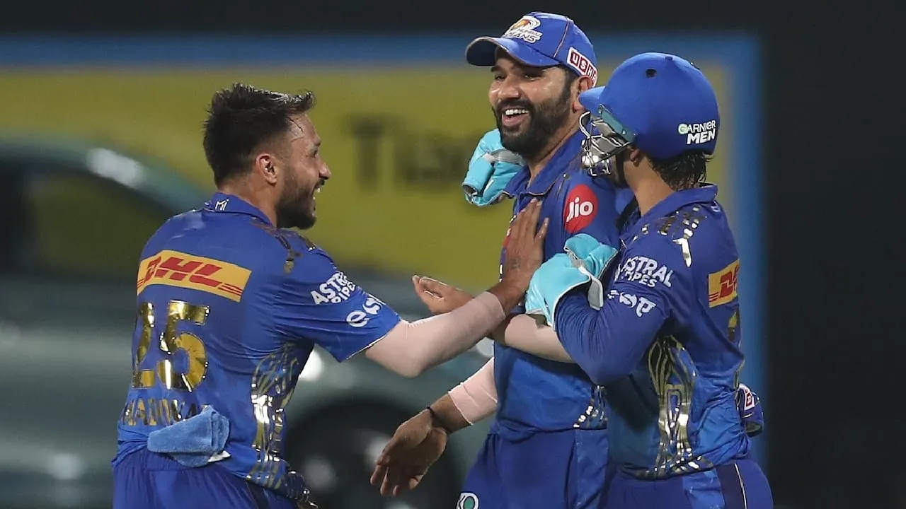 Mumbai Indians, Rohit Sharma, মুম্বই ইন্ডিয়ান্স, রোহিত শর্মা, 