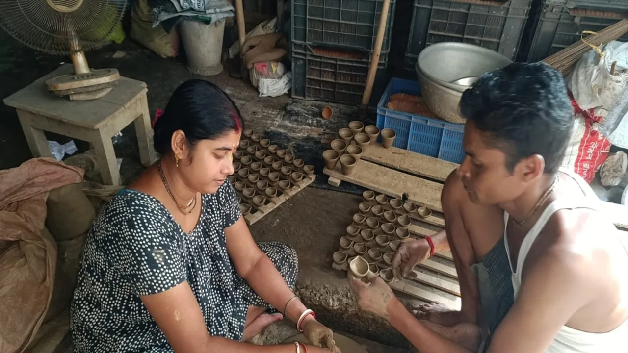 clay lamps,Kalipuja 2024,diwali 2024,soil lamps,malda news,maldah,মাটির প্রদীপ,দীপাবলি ২০২৪,মালদার খবর