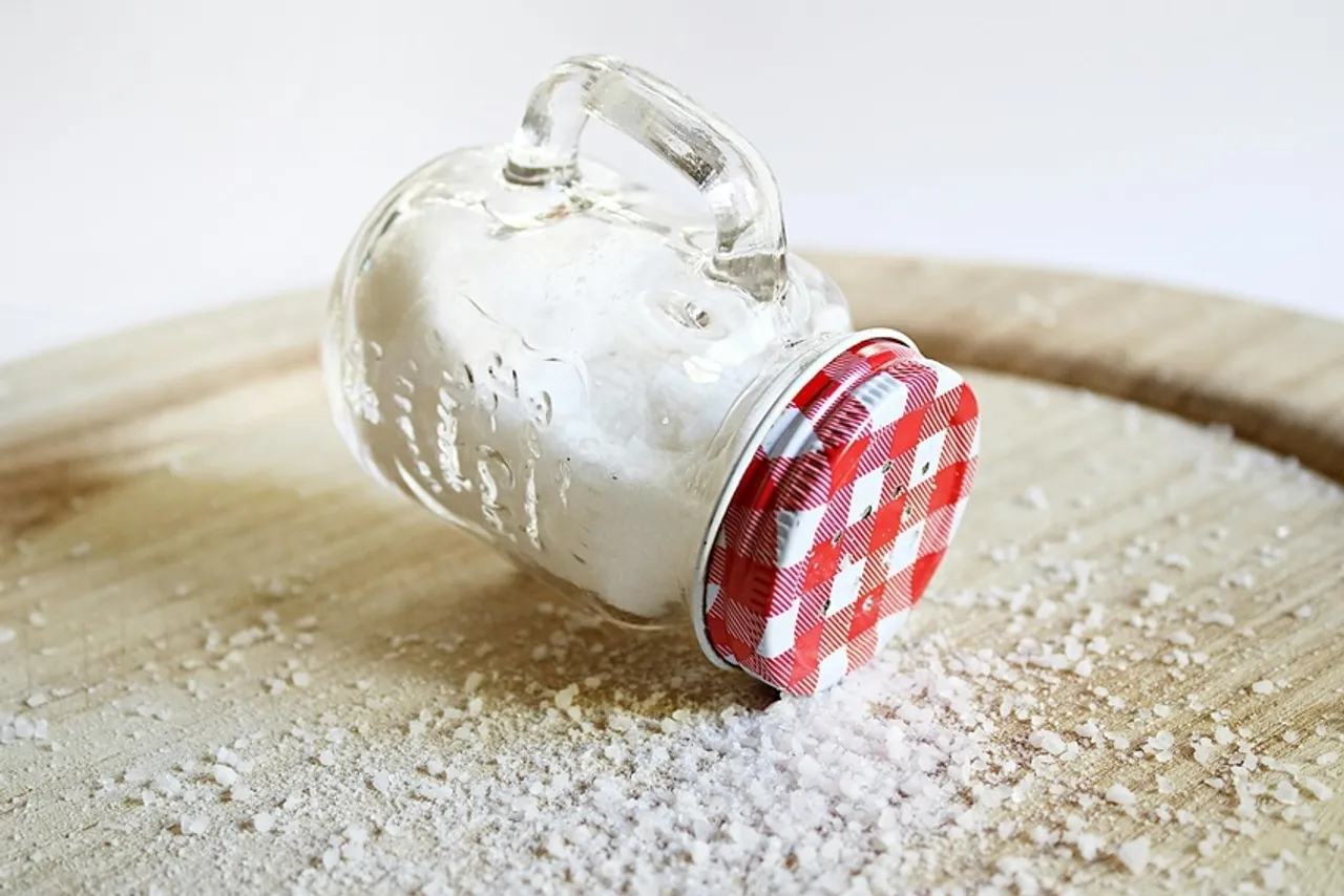 Health Impacts of Salt Deficiency: একমাস টানা নুন না খেলে কী হতে পারে শরীরে?