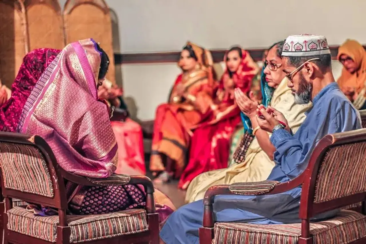 In which country does a father marry his daughter? In which country does a father marry his daughter?: ভারতের পড়শি দেশে নিজের মেয়েকে বিয়ে করতে পারেন বাবা