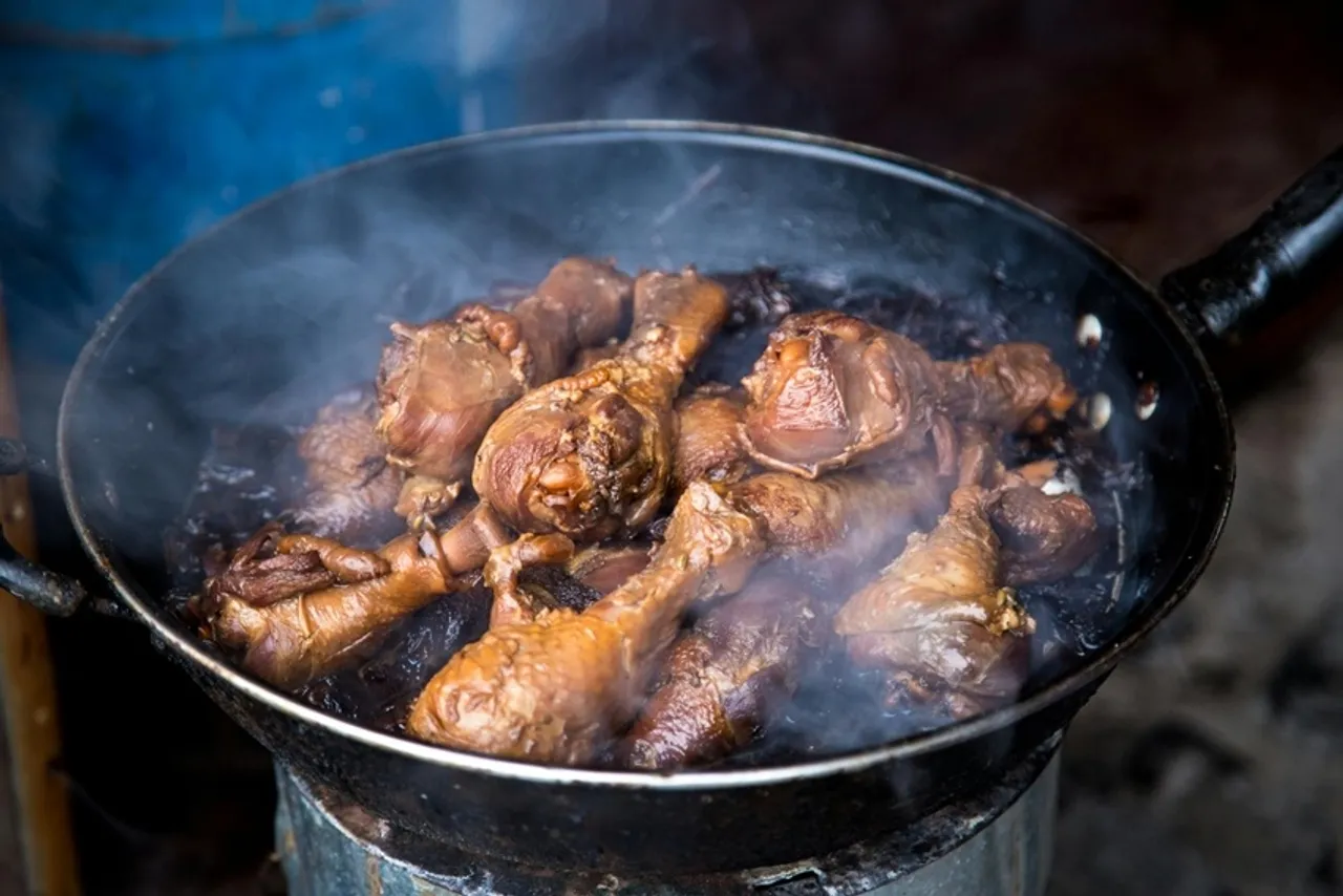 Chicken Population by Country 2024: কোন দেশে মুরগির মাংস সবচেয়ে বেশি উৎপাদিত হয়