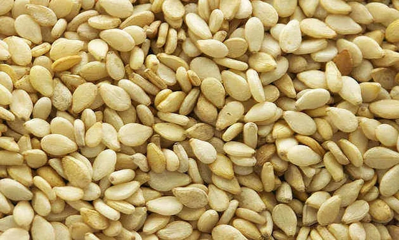 Sesame Seeds: তিলের স্বাস্থ্য উপকারিতা জানুন