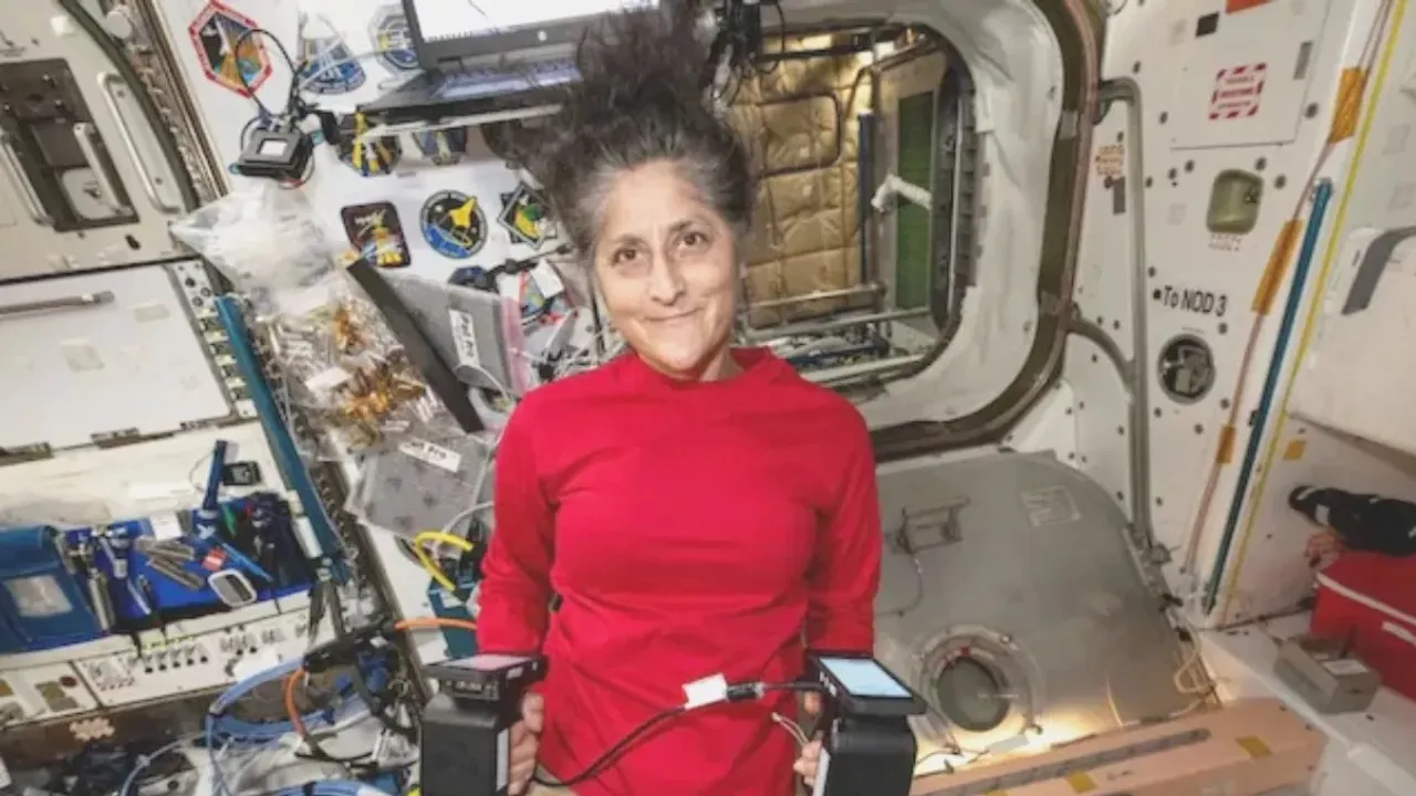 NASA sunita 
