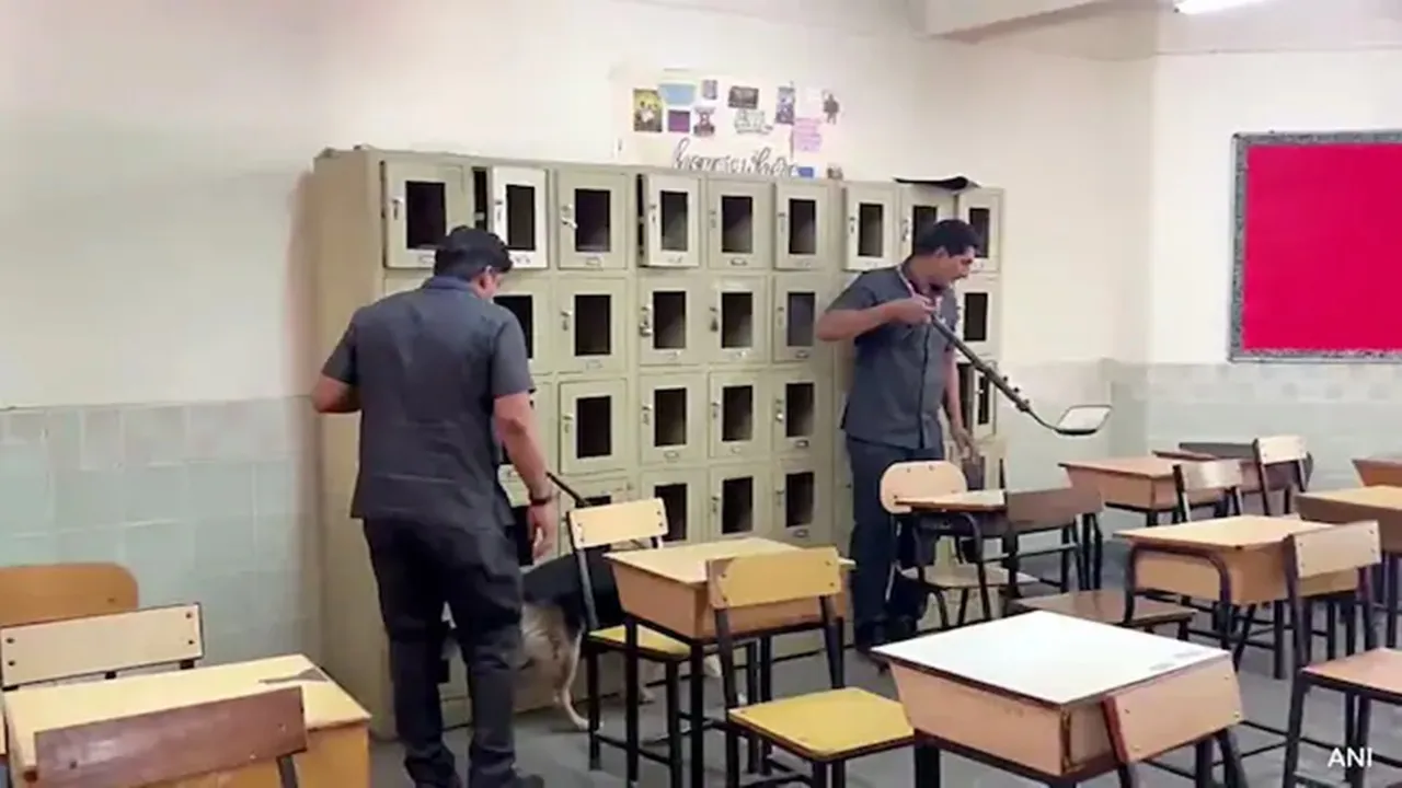 Delhi Schools Bomb Threat