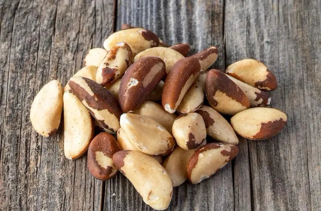 Dry Fruits to Avoid Daily: কিছু ড্রাই ফ্রুটস আছে যা প্রতিদিন এড়িয়ে চলা উচিত