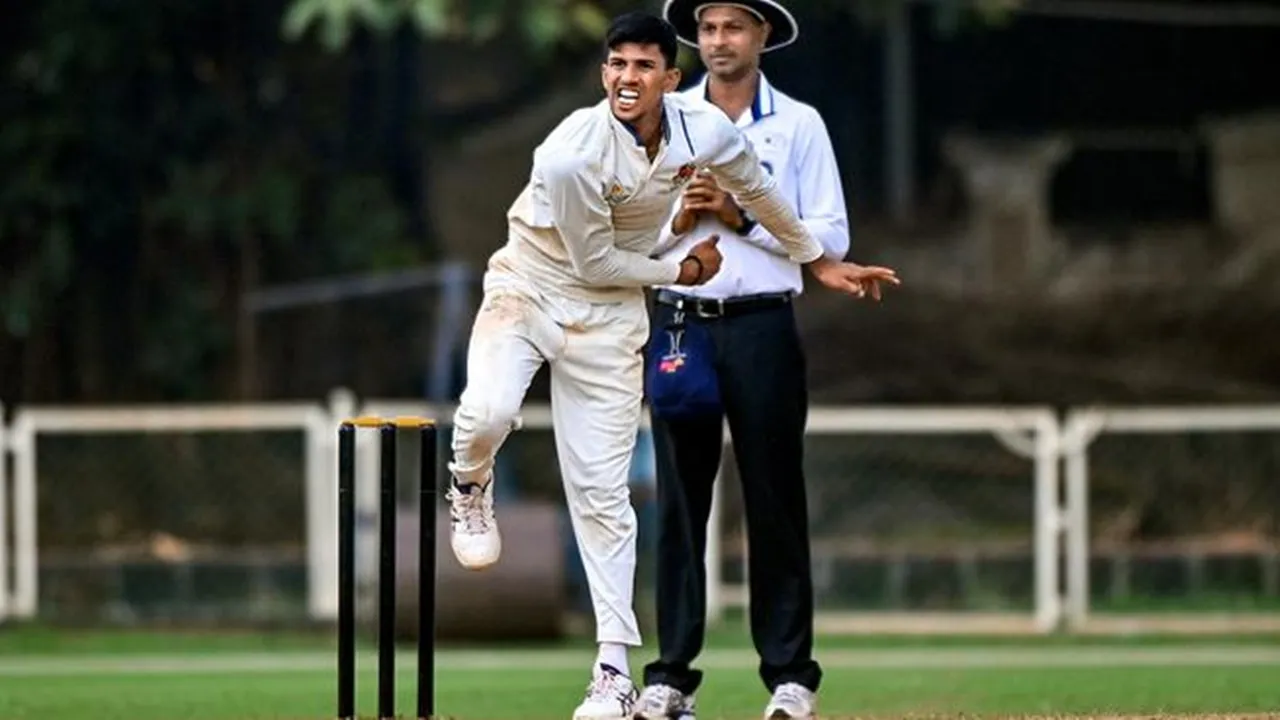 Tanush Kotian, তনুষ কোটিয়ান