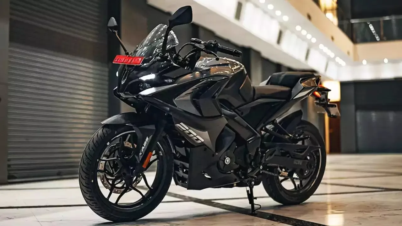 New Bajaj Pulsar RS