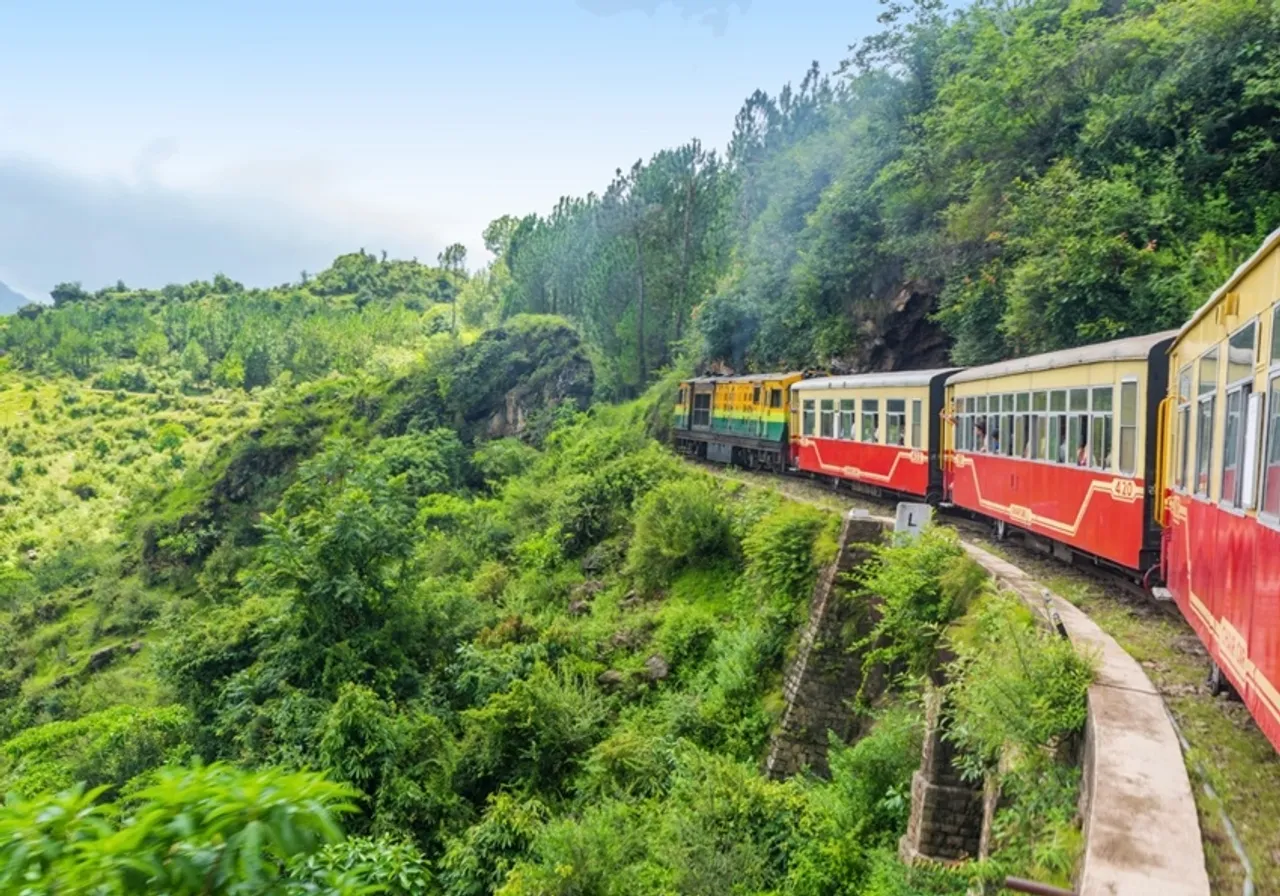 Best Train Journeys in India: ভারতের ৫টি সেরা ট্রেন যাত্রা
