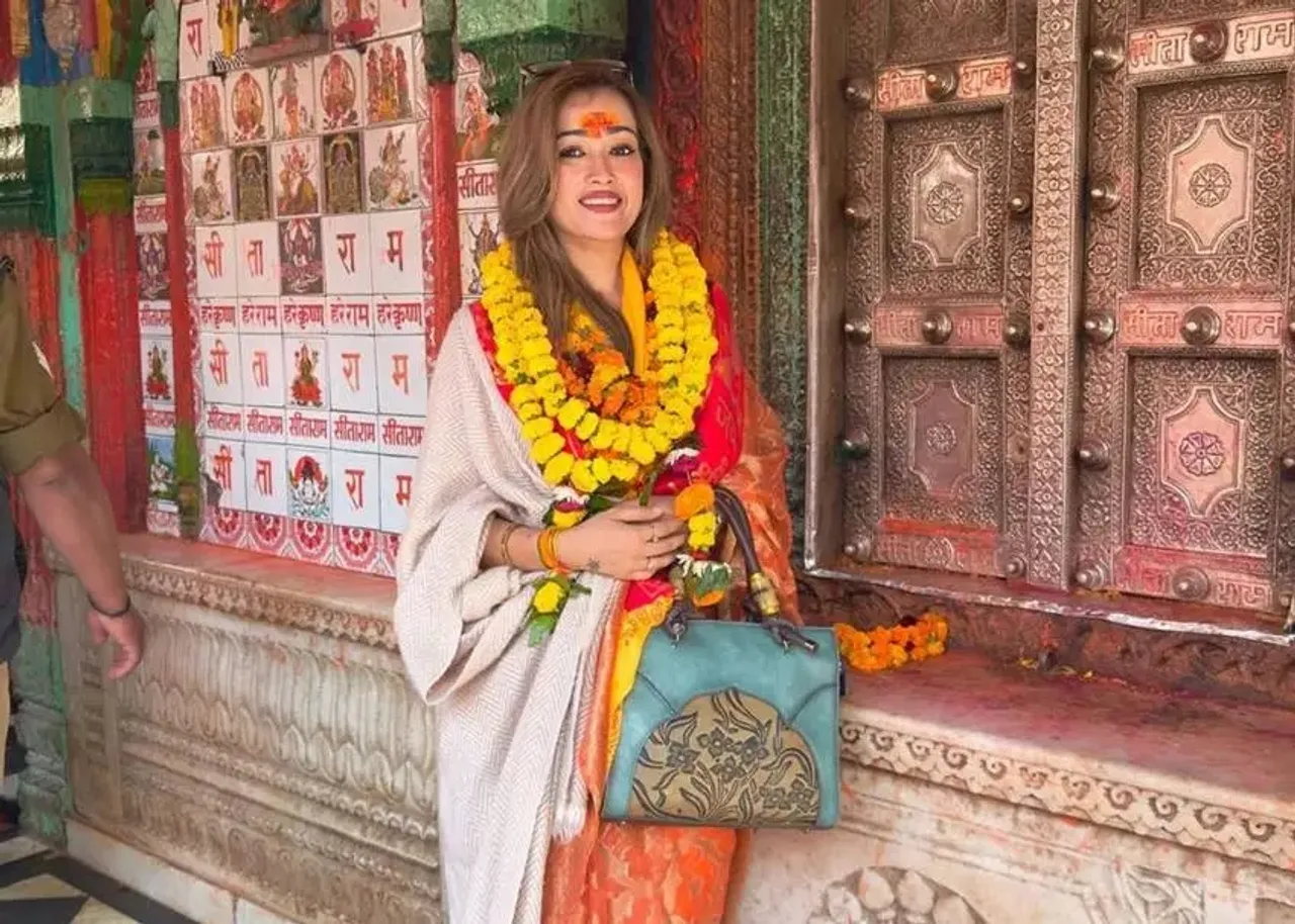 Who is Harsha Richhariya: মহাকুম্ভ হর্ষ রিচারিয়াকে রাতারাতি তারকা বানিয়েছে