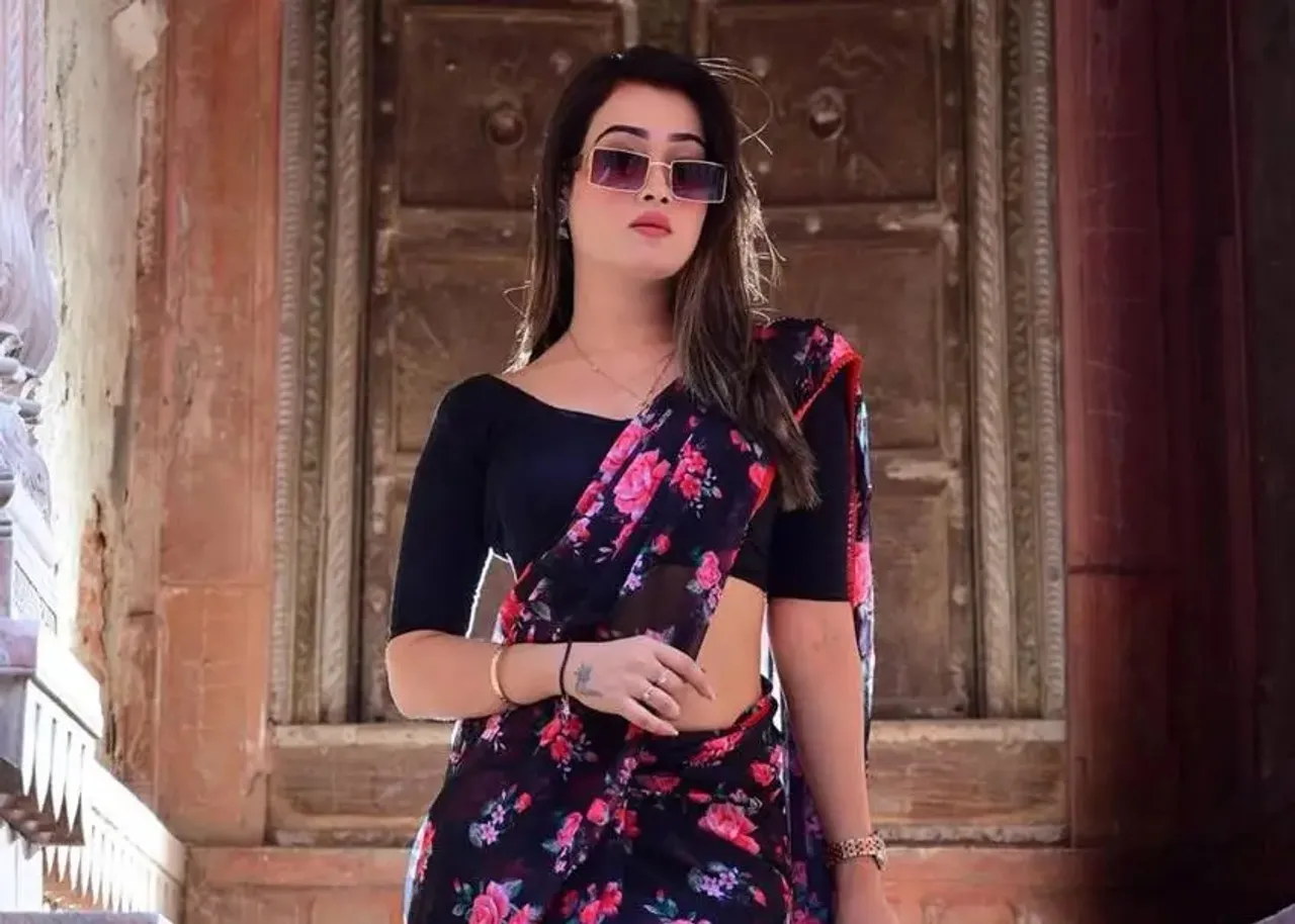 Who is Harsha Richhariya: মহাকুম্ভ হর্ষ রিচারিয়াকে রাতারাতি তারকা বানিয়েছে