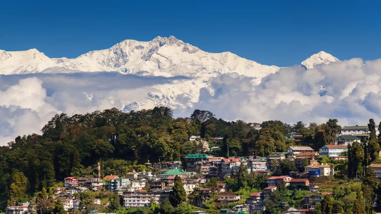 tourist death,darjeeling tourist death,kalimpong,north bengal,west bengal news,পাহাড়ে বেড়াতে গিয়ে পর্যটকের মৃত্যু