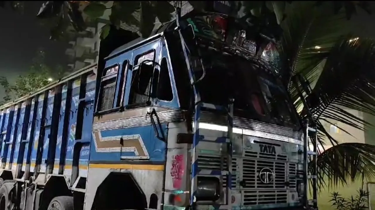 Accident in Newtown,new town,west bengal news,road acident,নিউটাউনে দুর্ঘটনা,পথ দুর্ঘটনা