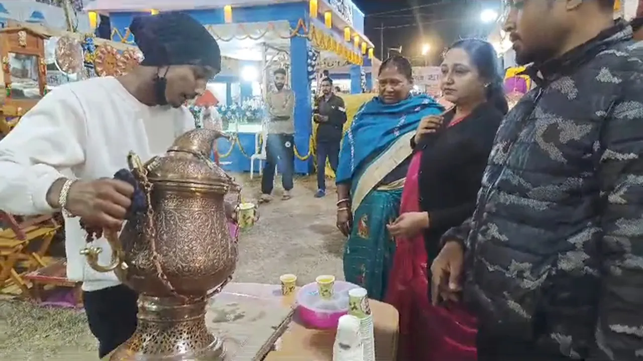 Kashmiri Kahwa Tea, khadi mela,tamluk news,tamluk,kashmir,west bengal news,কাশ্মীরি কাহওয়া চা,তমলুকের খবর