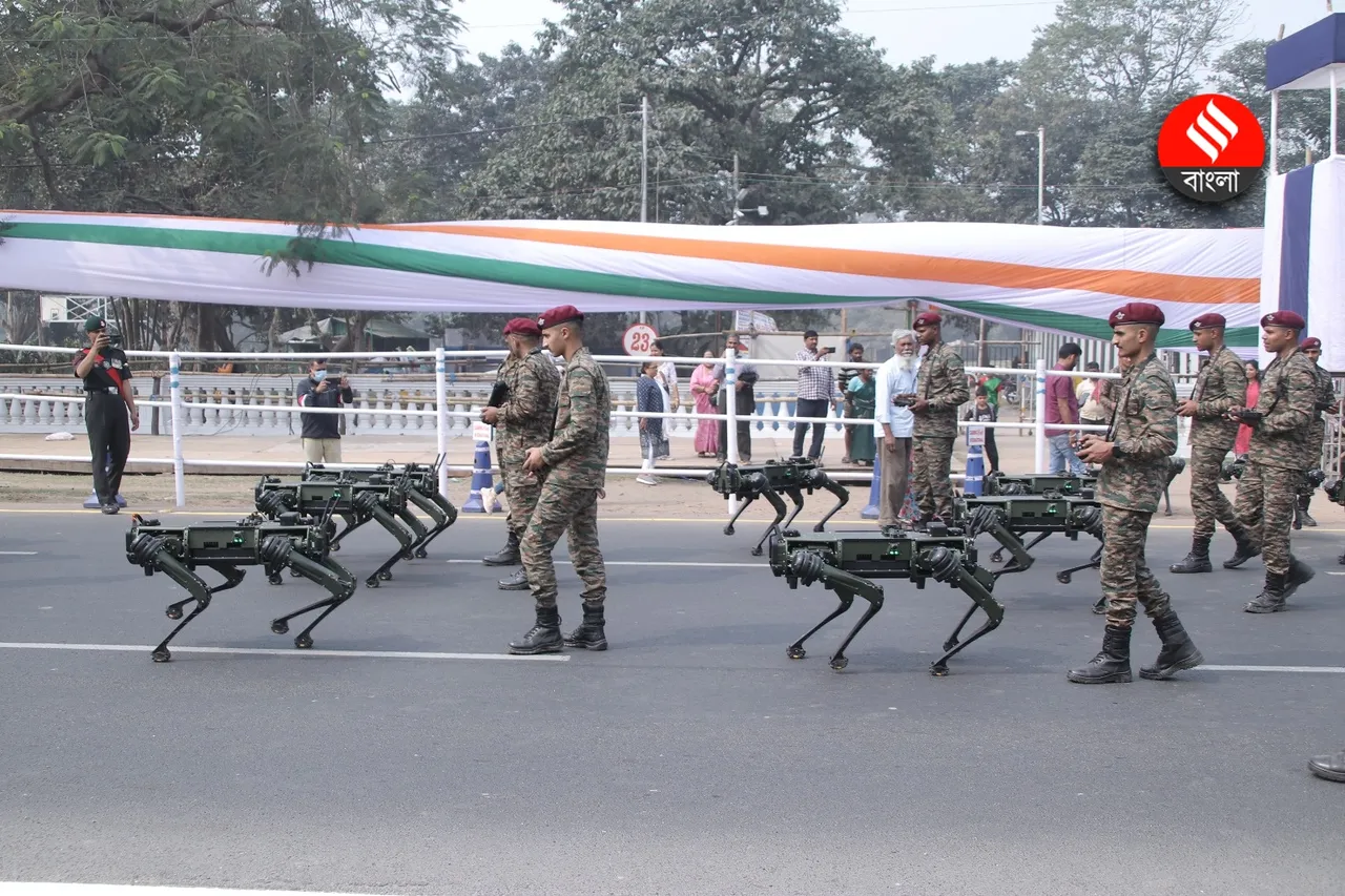 Republic Day 2025: প্রজাতন্ত্র দিবসের কুচকাওয়াজ মাতাবে সেনার রোবট কুকুর