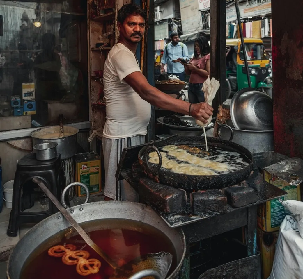 Jalebi Origin History: জিলিপিকে ভারতের জাতীয় মিষ্টি হিসাবে বিবেচনা করা হয়