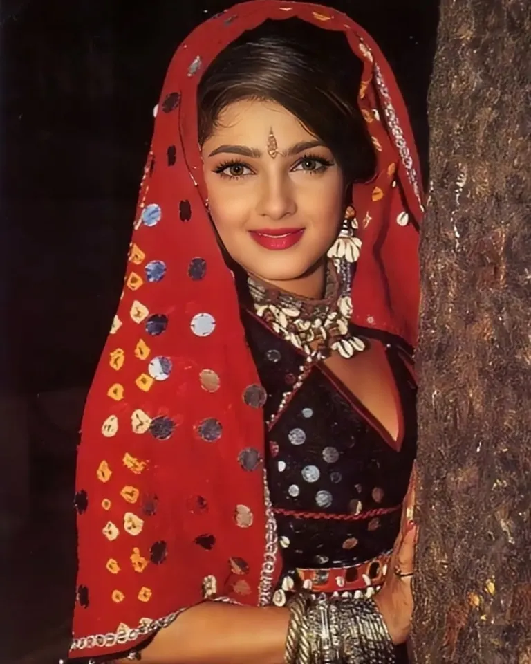 Mamta Kulkarni Bold Photoshoot: নিজের বোল্ড ফটোশুট নিয়ে মুখ খুললেন মমতা কুলকার্নি